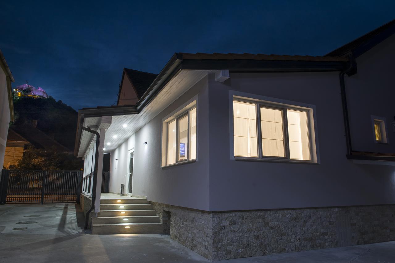 לינה וארוחת בוקר דבה Casa Branga מראה חיצוני תמונה